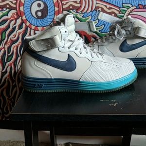 Nike Air Lunar Force 1